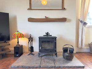 Photo 11- click for photo gallery